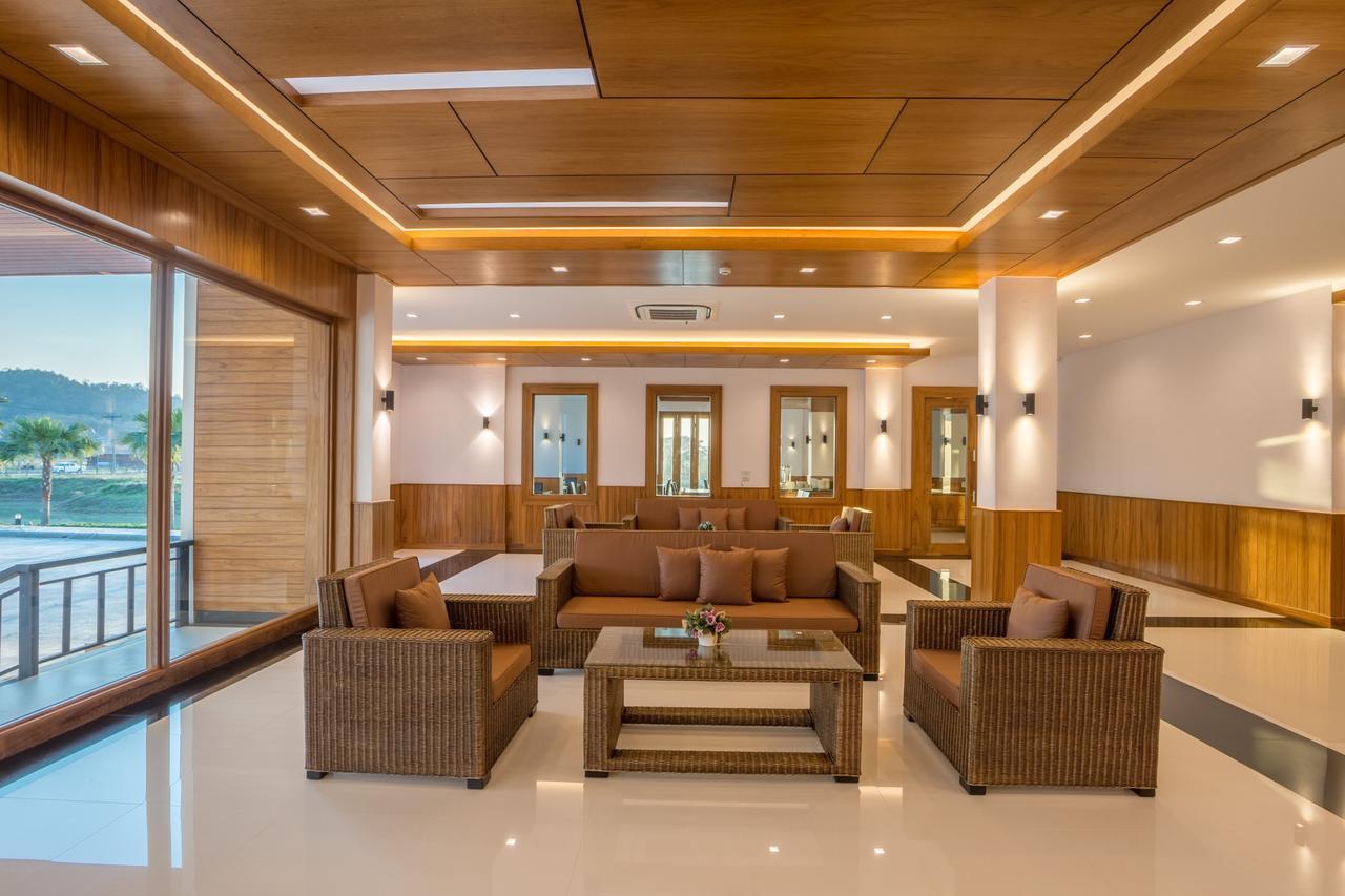 Sann View Hotel Thoeng Εξωτερικό φωτογραφία