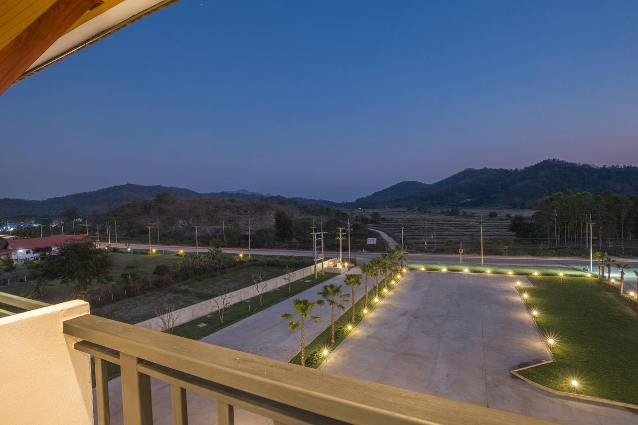 Sann View Hotel Thoeng Εξωτερικό φωτογραφία